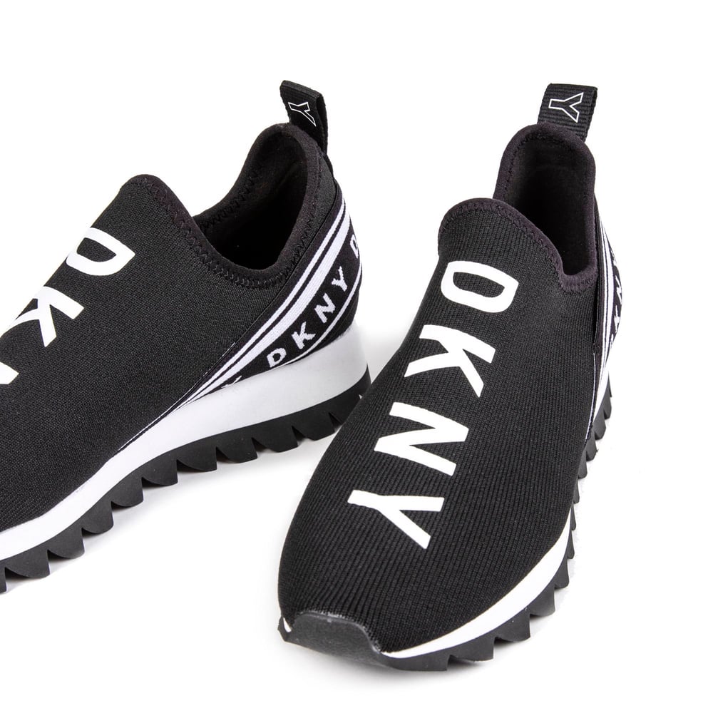 analogi fire forsikring Cheap Womens black Dkny Abbi Sneaker | Soletrader Outlet